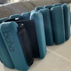 1 lb Bala Bangles in turquoise